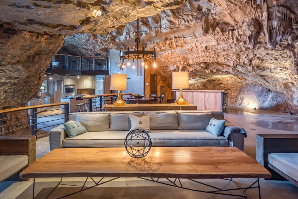 Subterranean Lair Vacation Rental - Beckham Creek Cave Lodge Arkansas 1