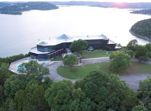 A Futuristic Glass Lair for Sale in Missouri - Evergreen Lake Estate sml