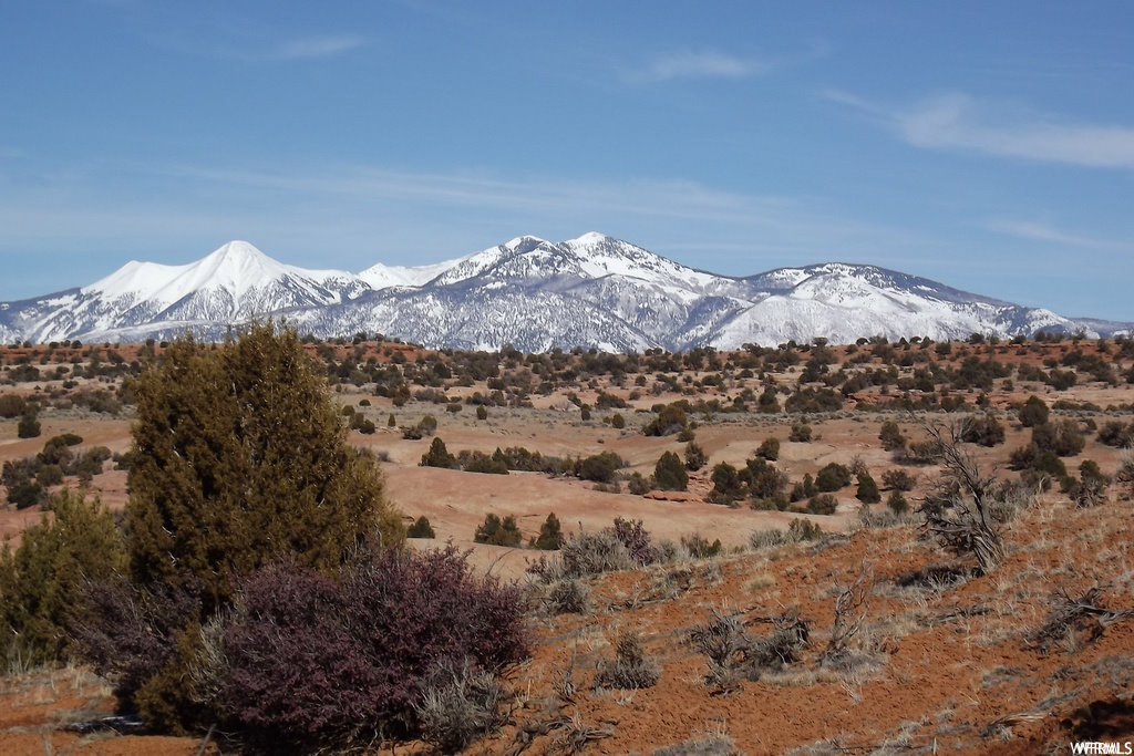 Ultimate Lair For Sale in Utah - 5 Man-Made Caves on 50 acres 3